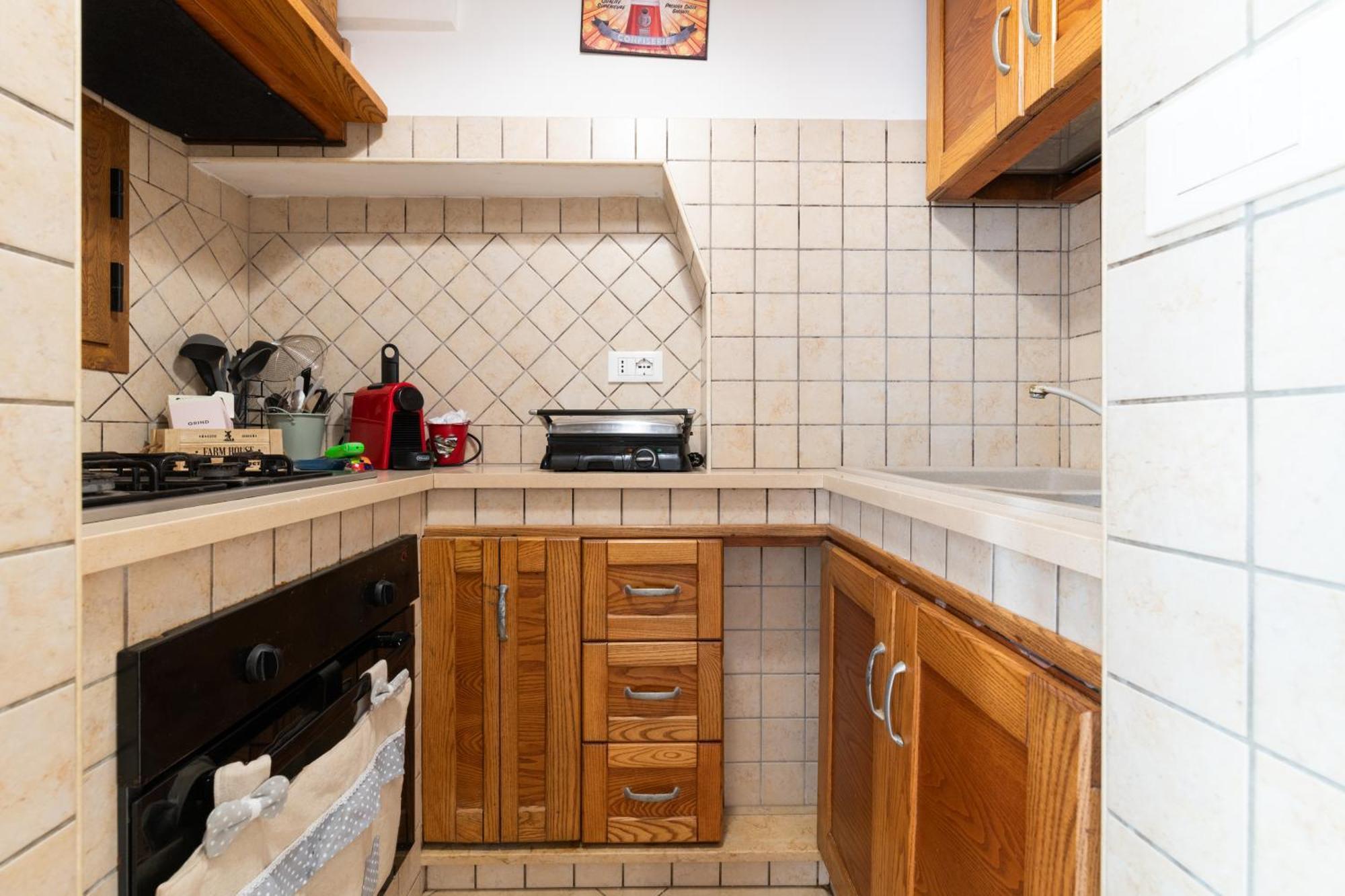 White Stone Flats & Studios Остуні Номер фото